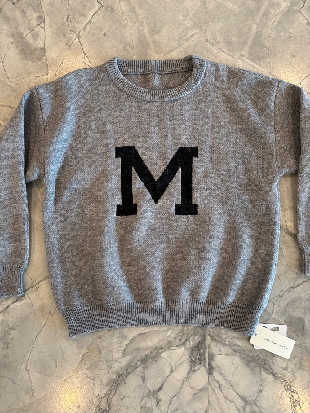Commense M Sweater NWT